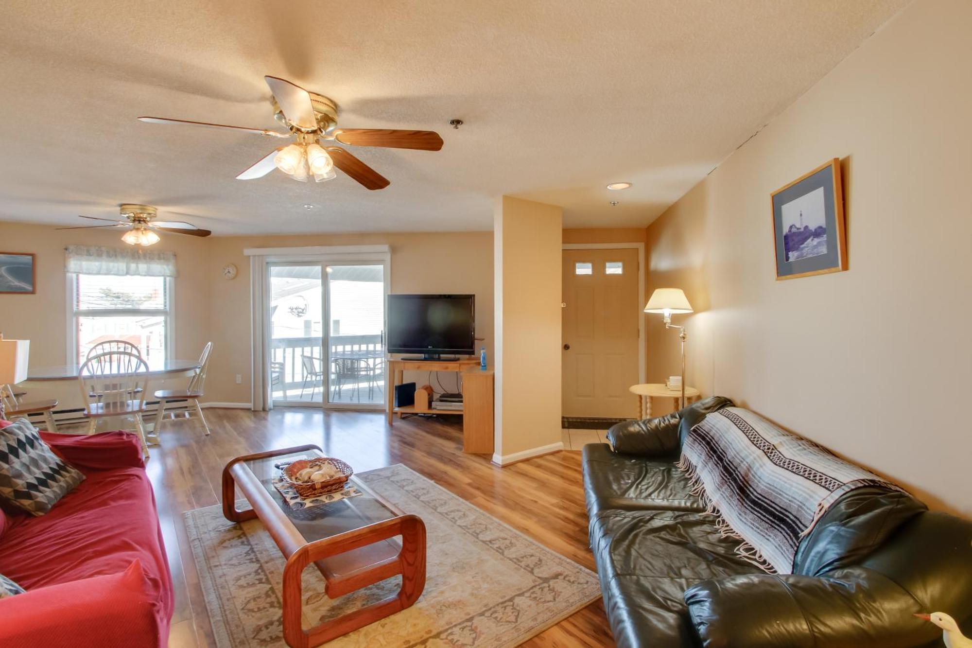 Beachfront Old Orchard Beach Condo With Balcony Exteriör bild