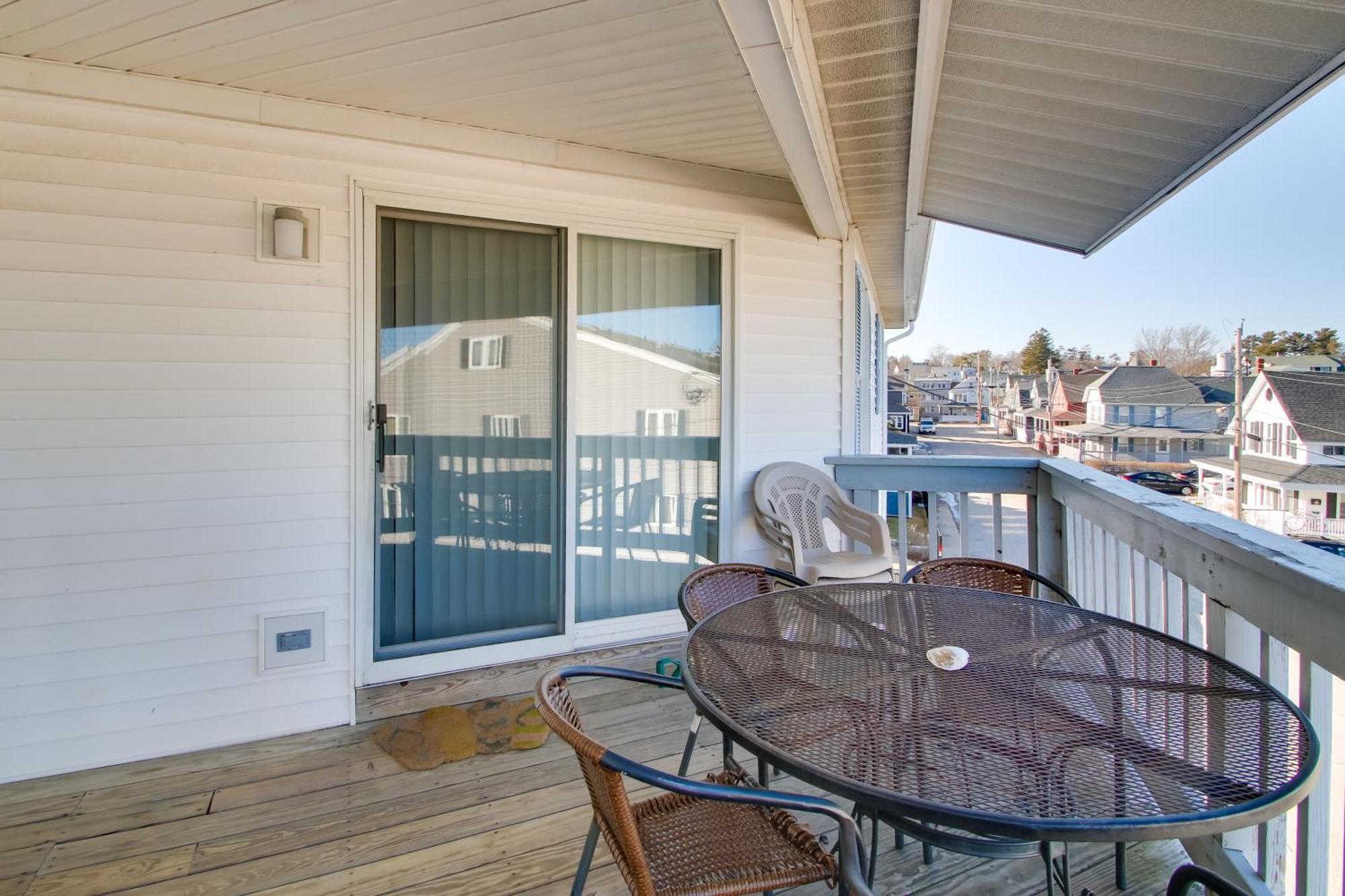 Beachfront Old Orchard Beach Condo With Balcony Exteriör bild